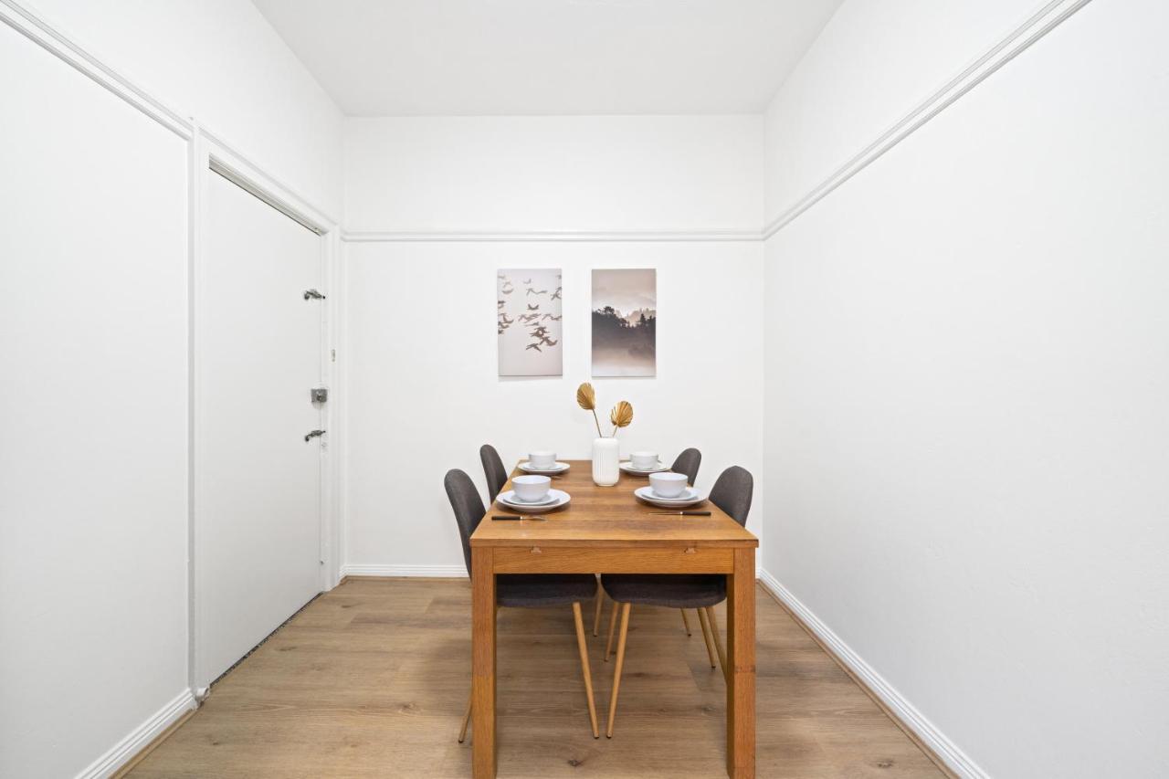 Burwood New 2 Bedroom 2 Bath Apt Free Parking 시드니 외부 사진